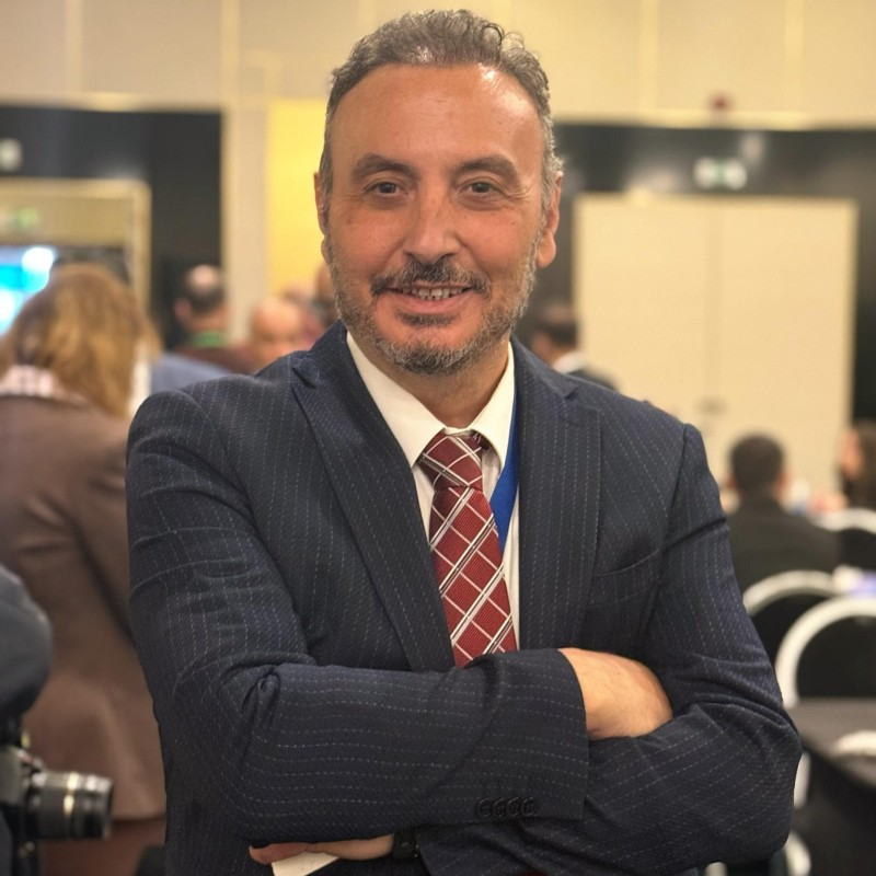 Dr. Tezer Palacıoğlu